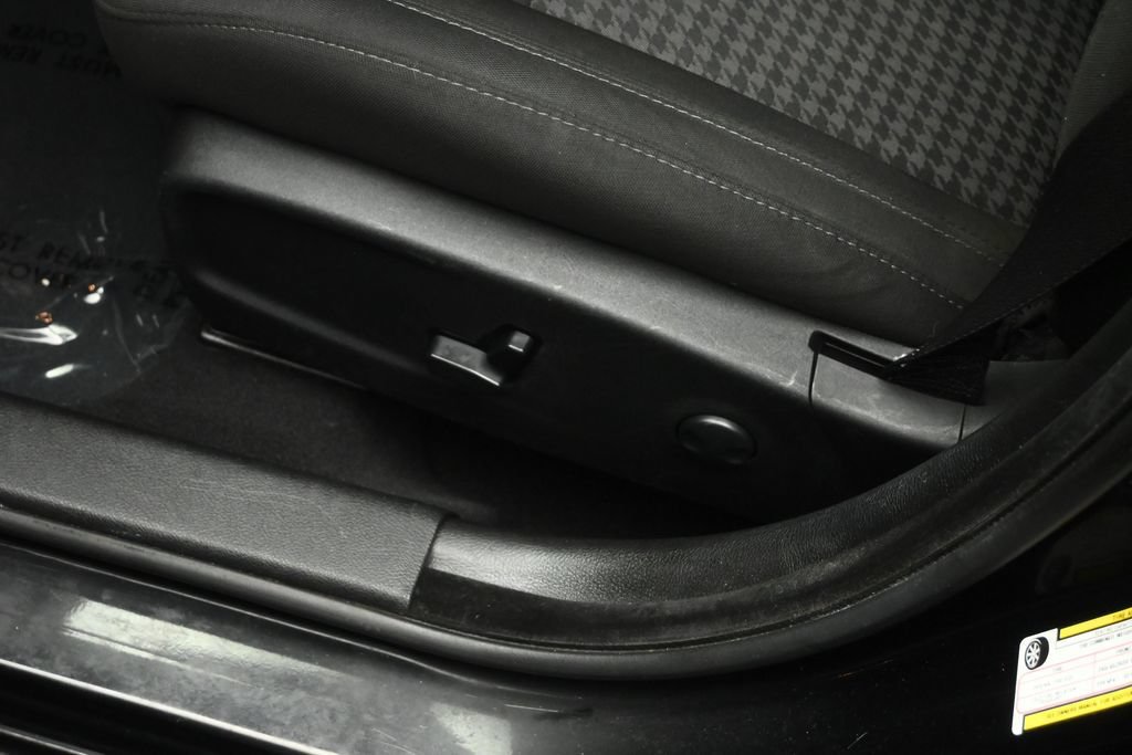 Used 2023 Dodge Charger GT RWD image 48