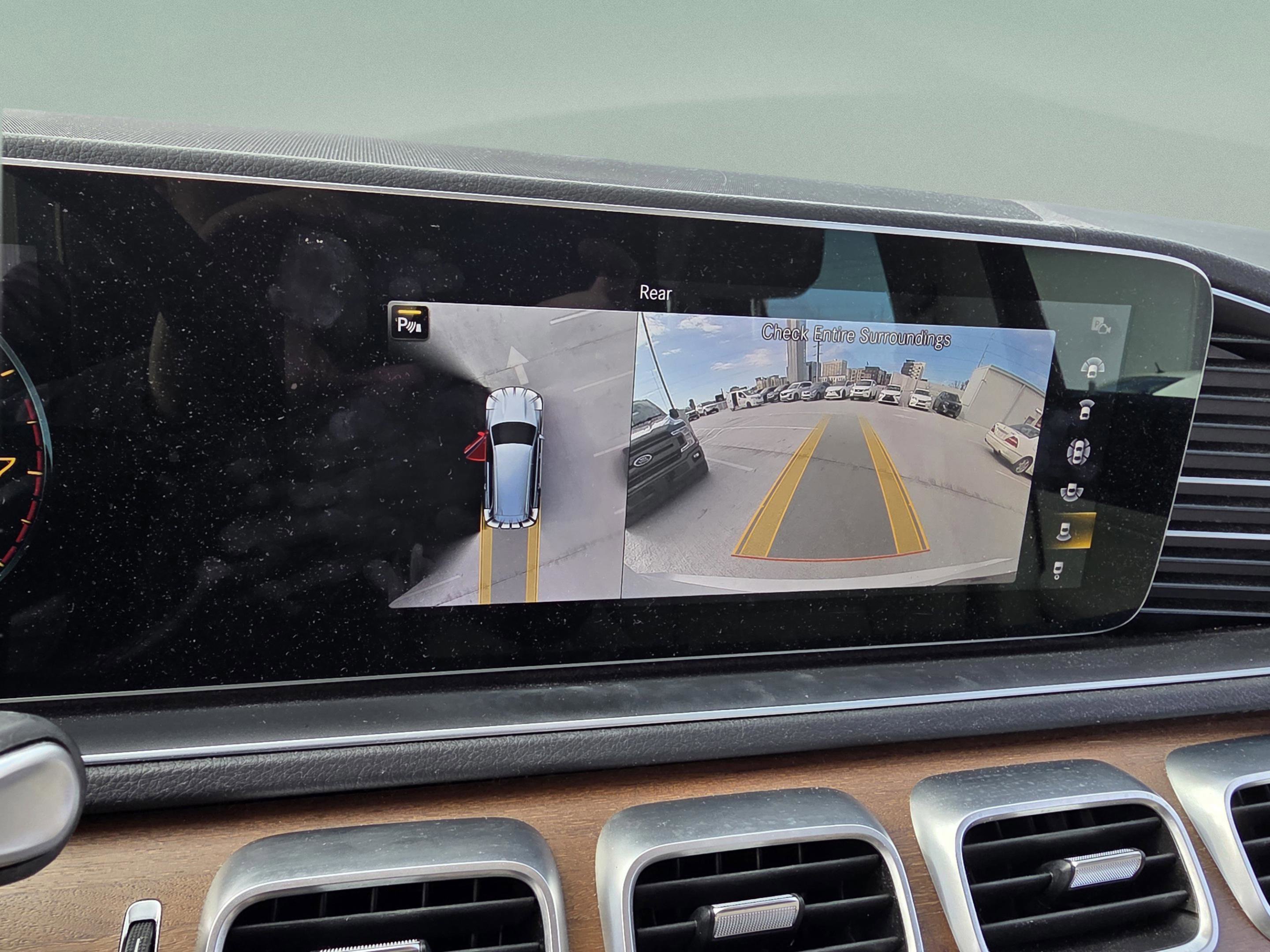 Used 2022 Mercedes-Benz GLS 450 4MATIC image 17