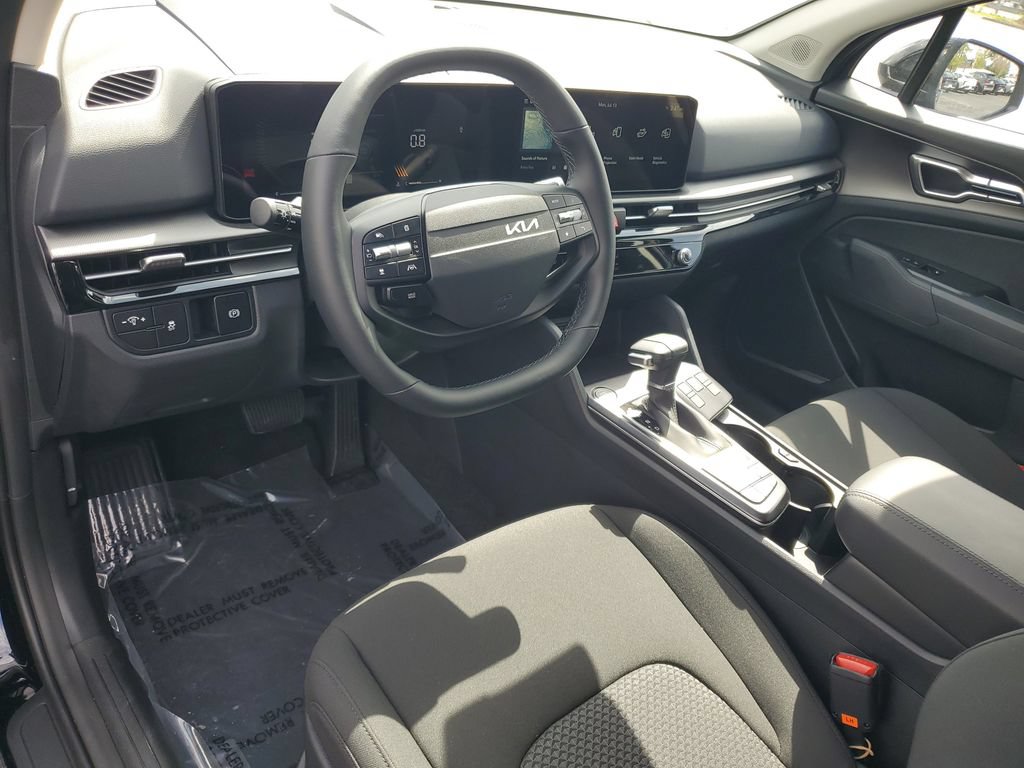 New 2026 Kia Sportage LX FWD image 6