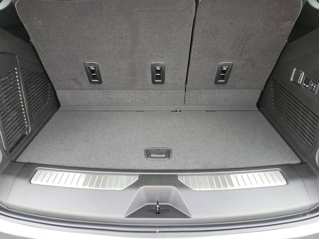 New 2026 Chevrolet Tahoe Premier w/ Sun And Tow Package image 24