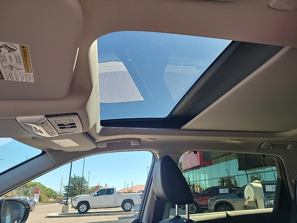 New 2026 Nissan Rogue Platinum w/ Platinum Premium Package image 33