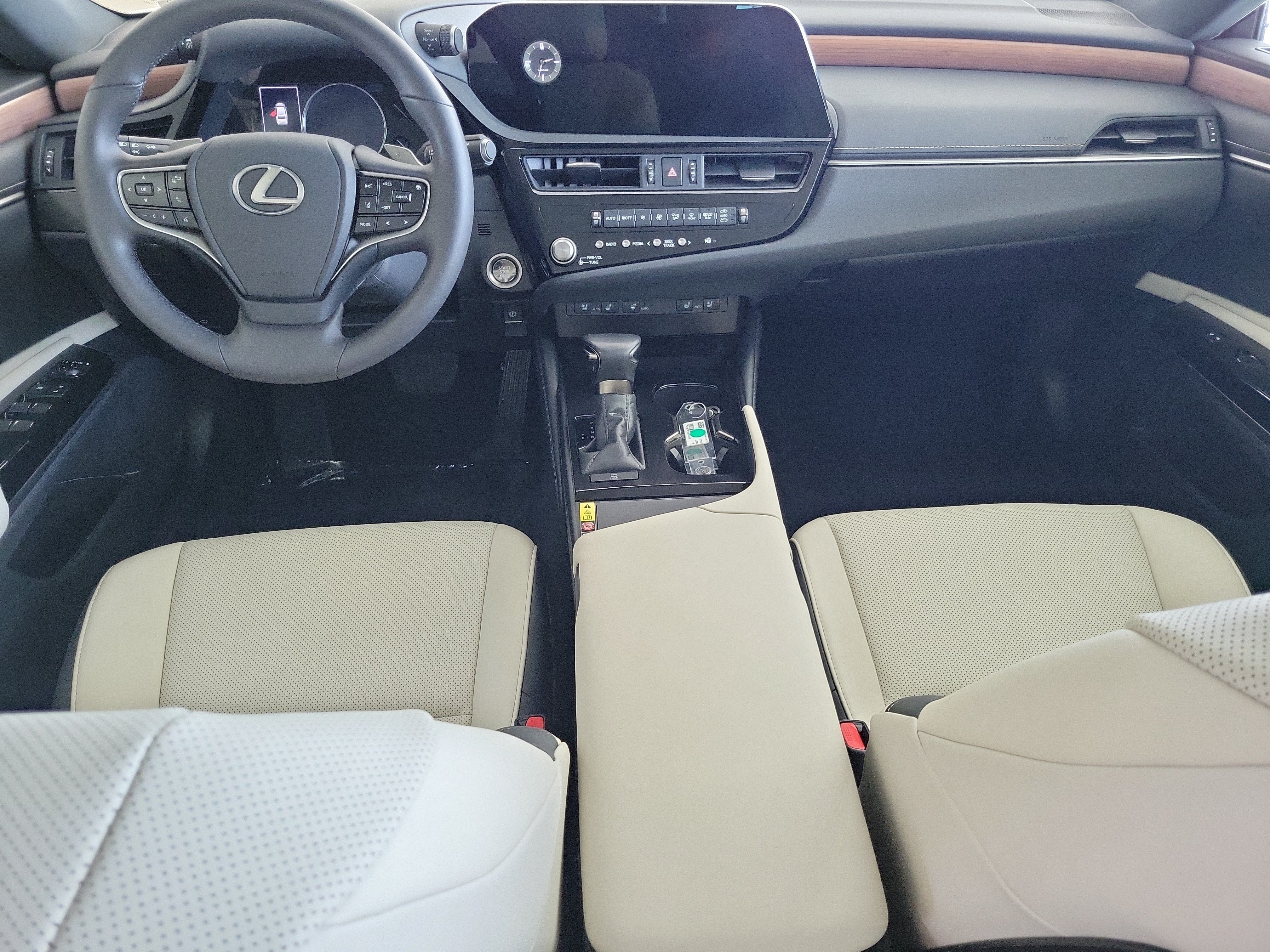 Used 2024 Lexus ES 350 w/ Premium Package FWD image 16