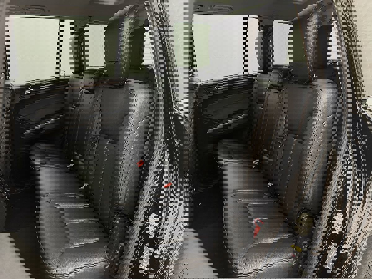 Used 2012 Mercedes-Benz GL 450 4MATIC image 20