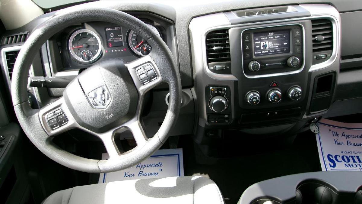 Used 2024 RAM 1500 Classic SLT AWD/4WD image 11