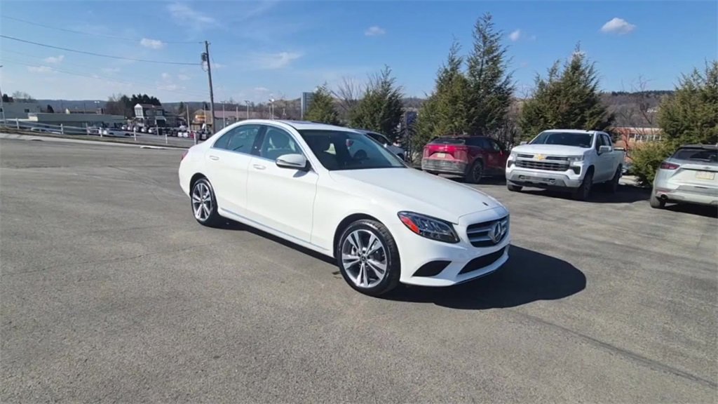 Used 2021 Mercedes-Benz C 300 4MATIC Sedan image 3