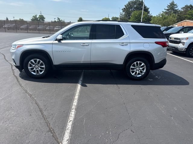 Used 2020 Chevrolet Traverse LT FWD image 1