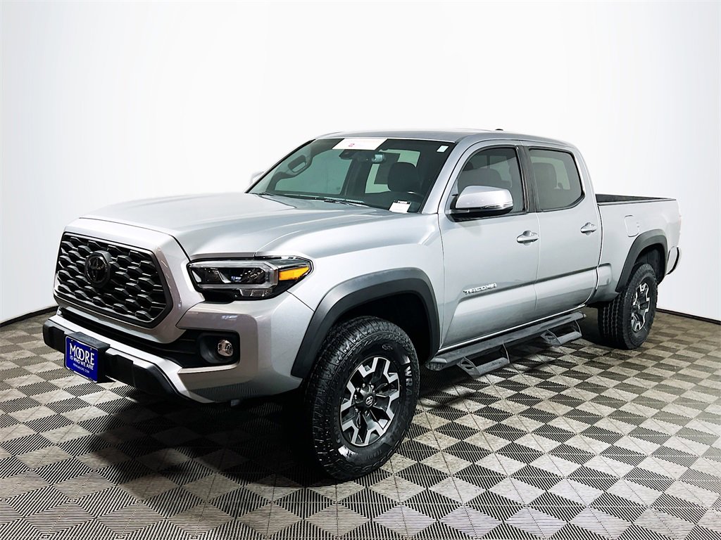Certified 2022 Toyota Tacoma TRD Off-Road image 4