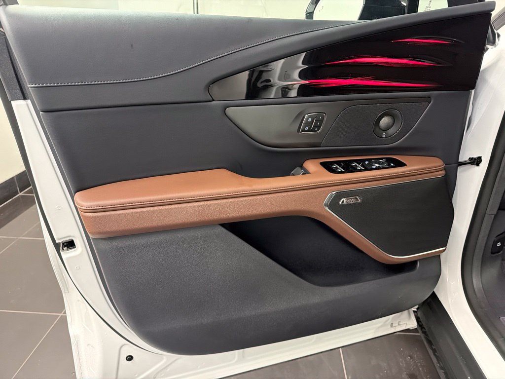 New 2026 Lincoln Nautilus Reserve AWD/4WD image 31