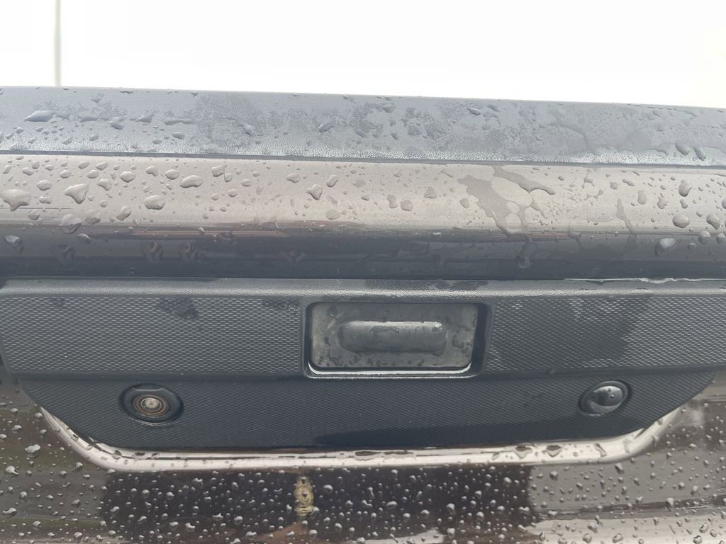 Used 2020 Chevrolet Silverado 1500 Custom w/ Custom Value Package image 16