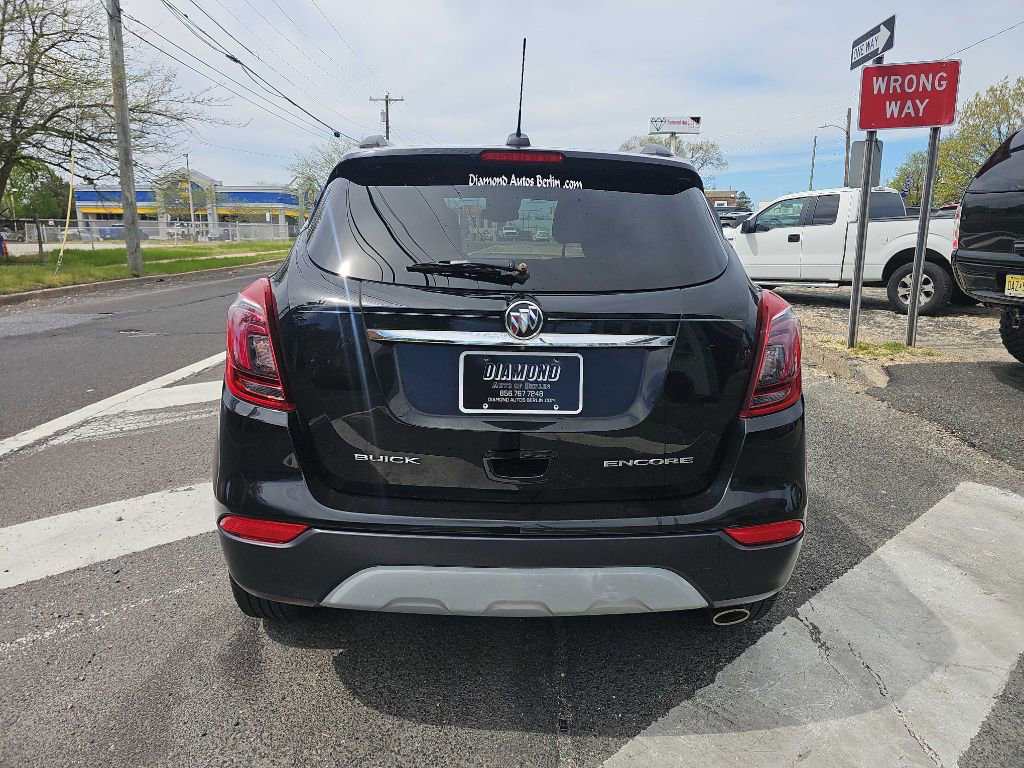 Used 2018 Buick Encore Preferred image 7