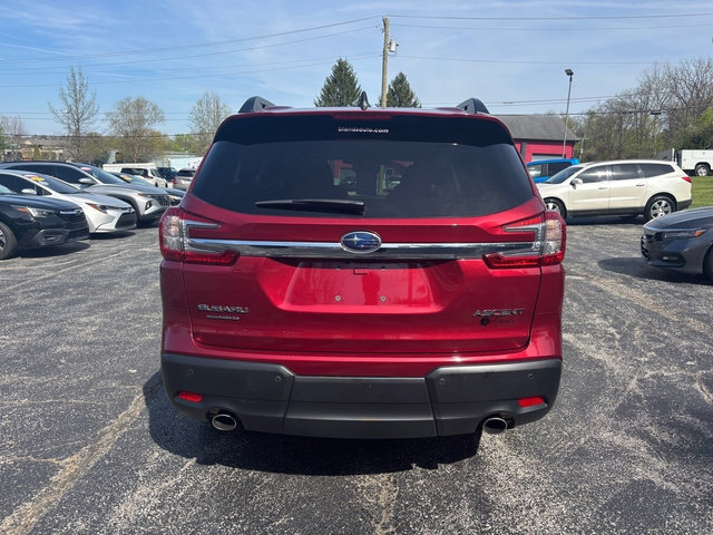 Used 2025 Subaru Ascent Premium image 8