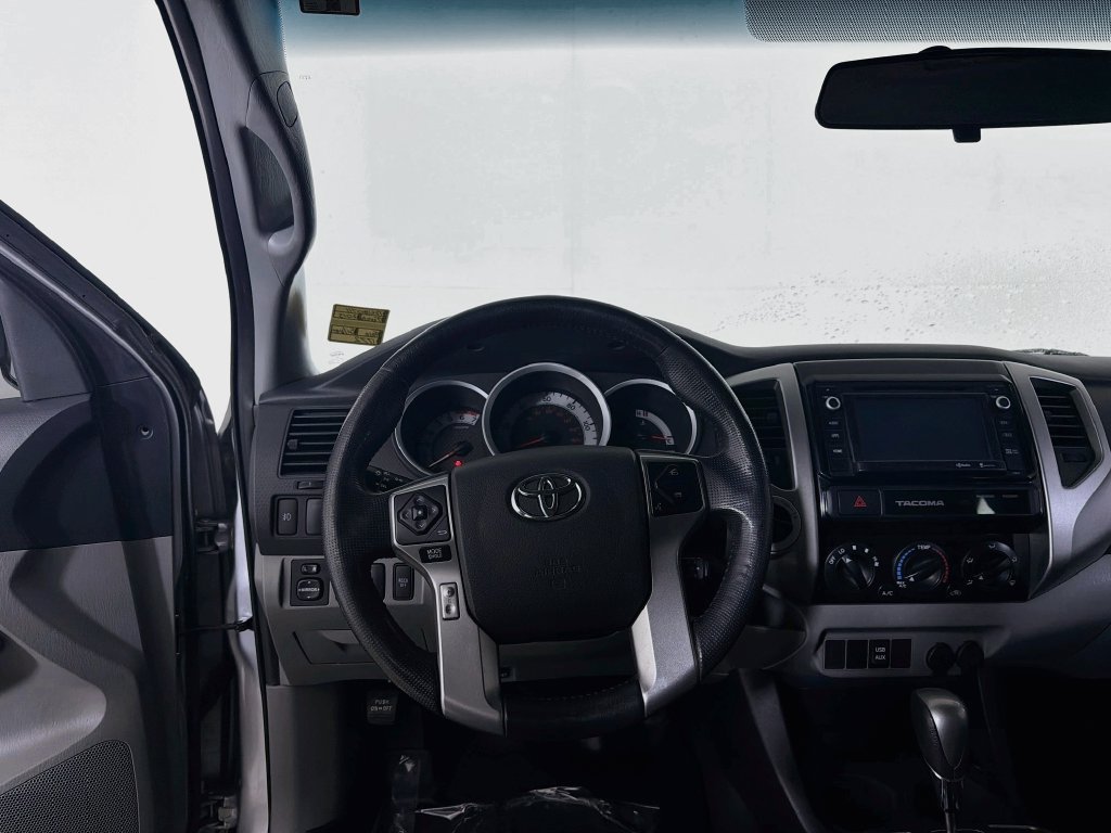 Used 2015 Toyota Tacoma 4x4 Double Cab w/ TRD Sport Package image 19