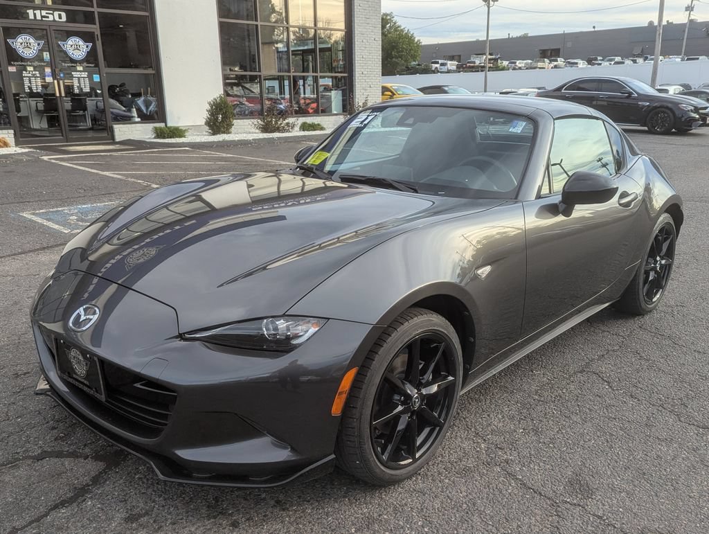 Used 2021 MAZDA MX-5 Miata RF Club RWD image 2