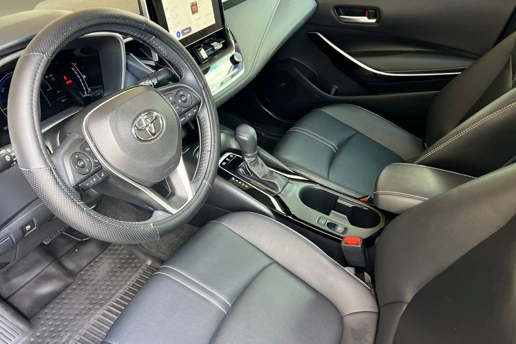 Used 2023 Toyota Corolla XLE FWD image 7