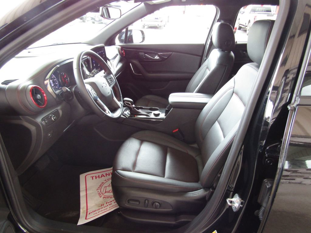 Used 2025 Chevrolet Blazer RS AWD/4WD image 26
