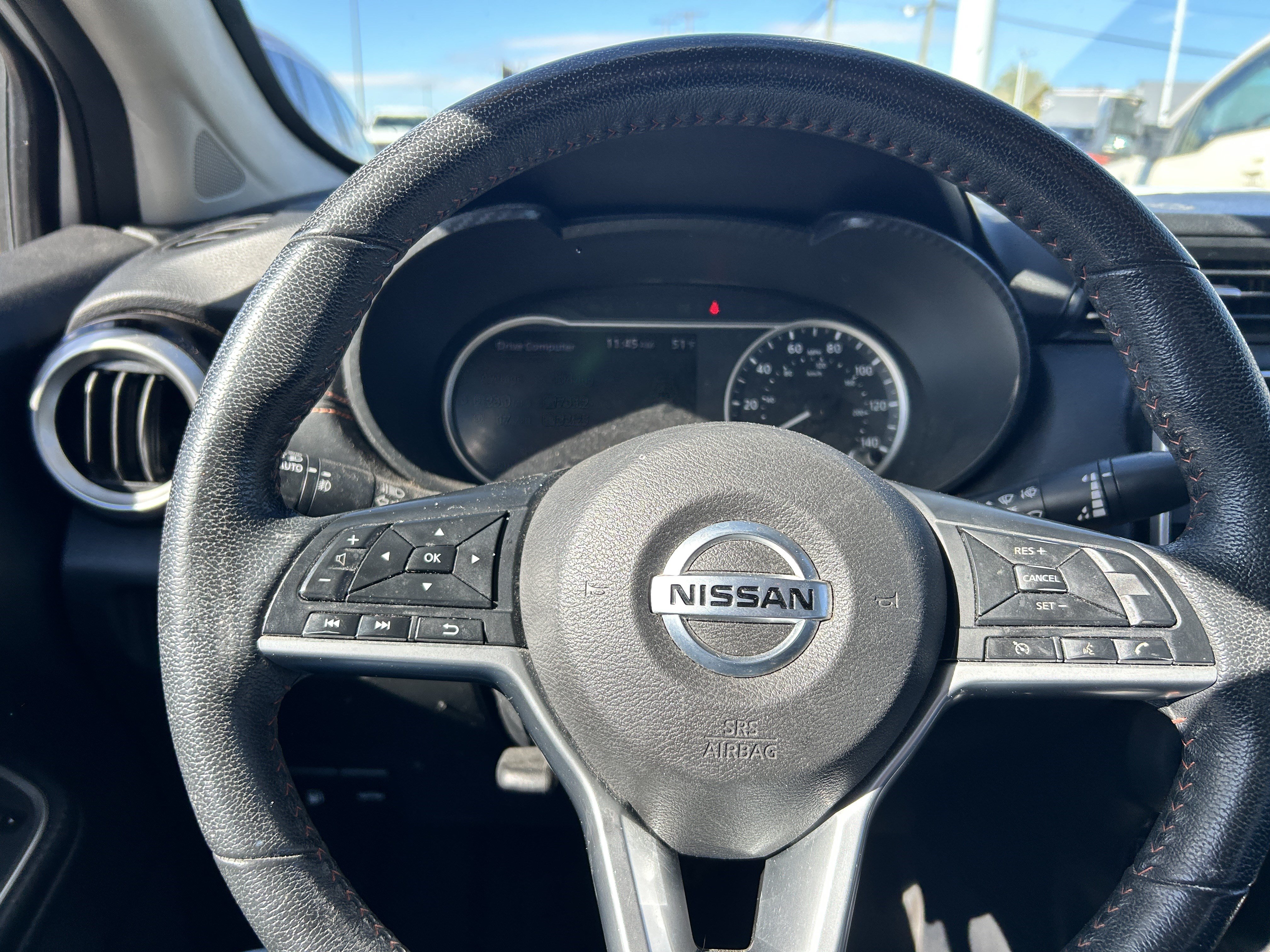 Used 2020 Nissan Versa SR FWD image 18