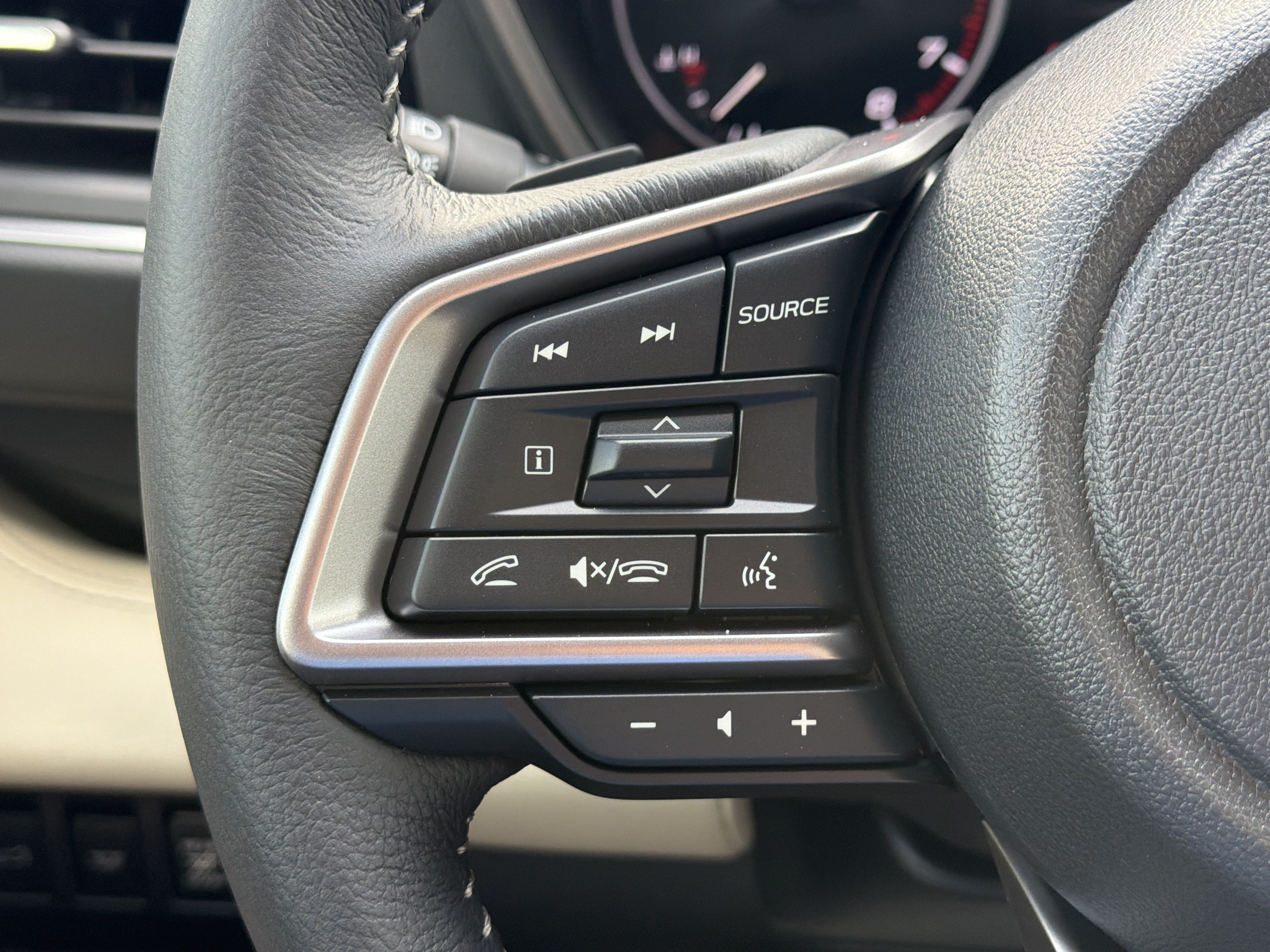 New 2027 Subaru Ascent Limited AWD/4WD image 14