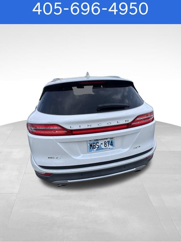 Used 2017 Lincoln MKC Premiere FWD image 3
