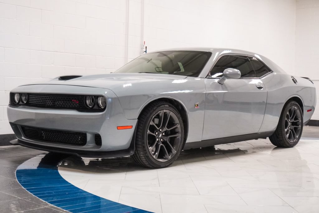 Used 2021 Dodge Challenger R/T Scat Pack RWD image 4