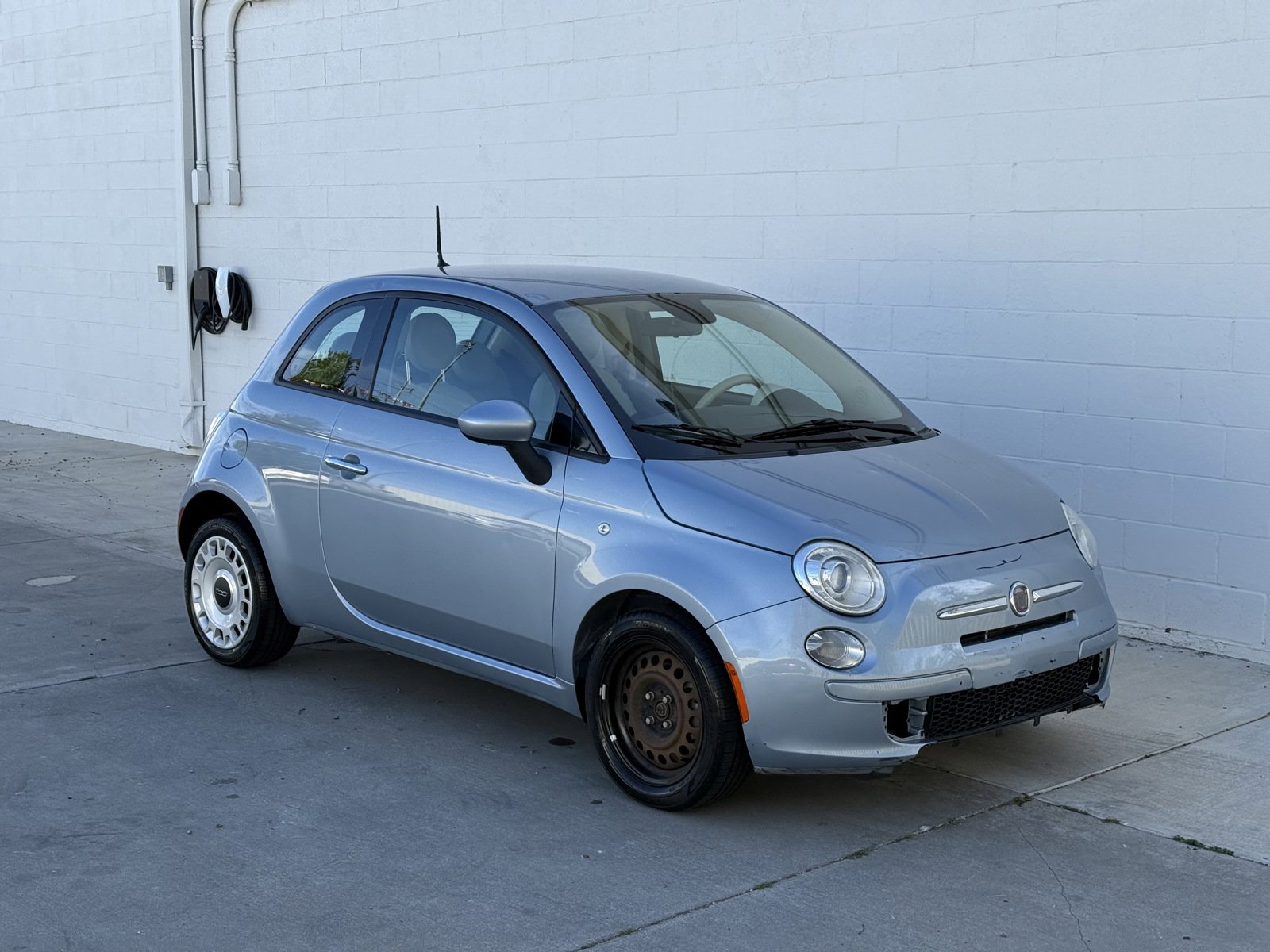 Used 2014 FIAT 500 Pop image 2