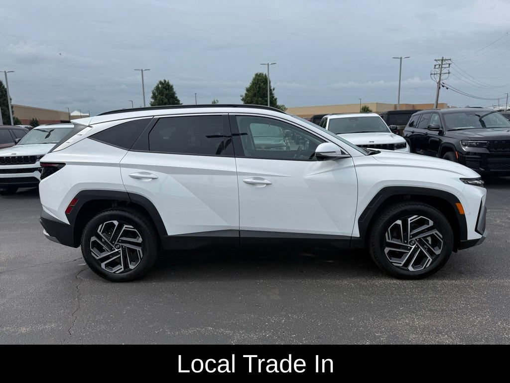 Used 2025 Hyundai Tucson Limited AWD/4WD image 2