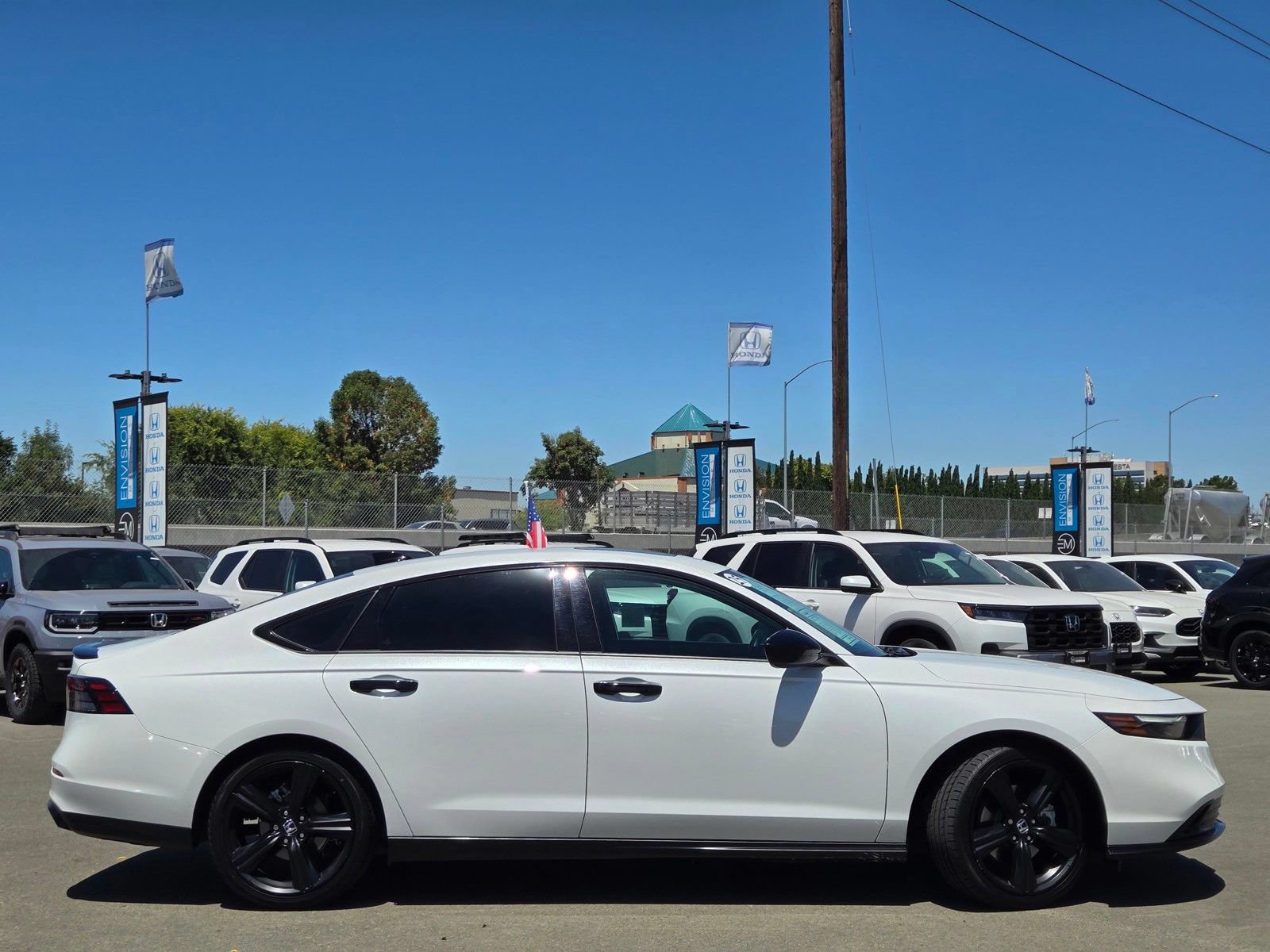 Used 2025 Honda Accord Sport image 8