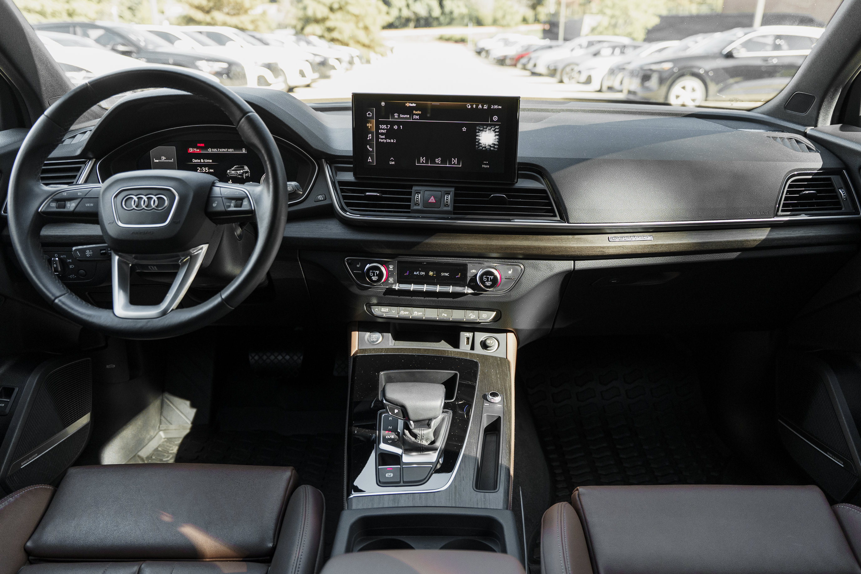 Used 2024 Audi Q5 2.0T Premium Plus w/ Premium Plus Package AWD/4WD image 6