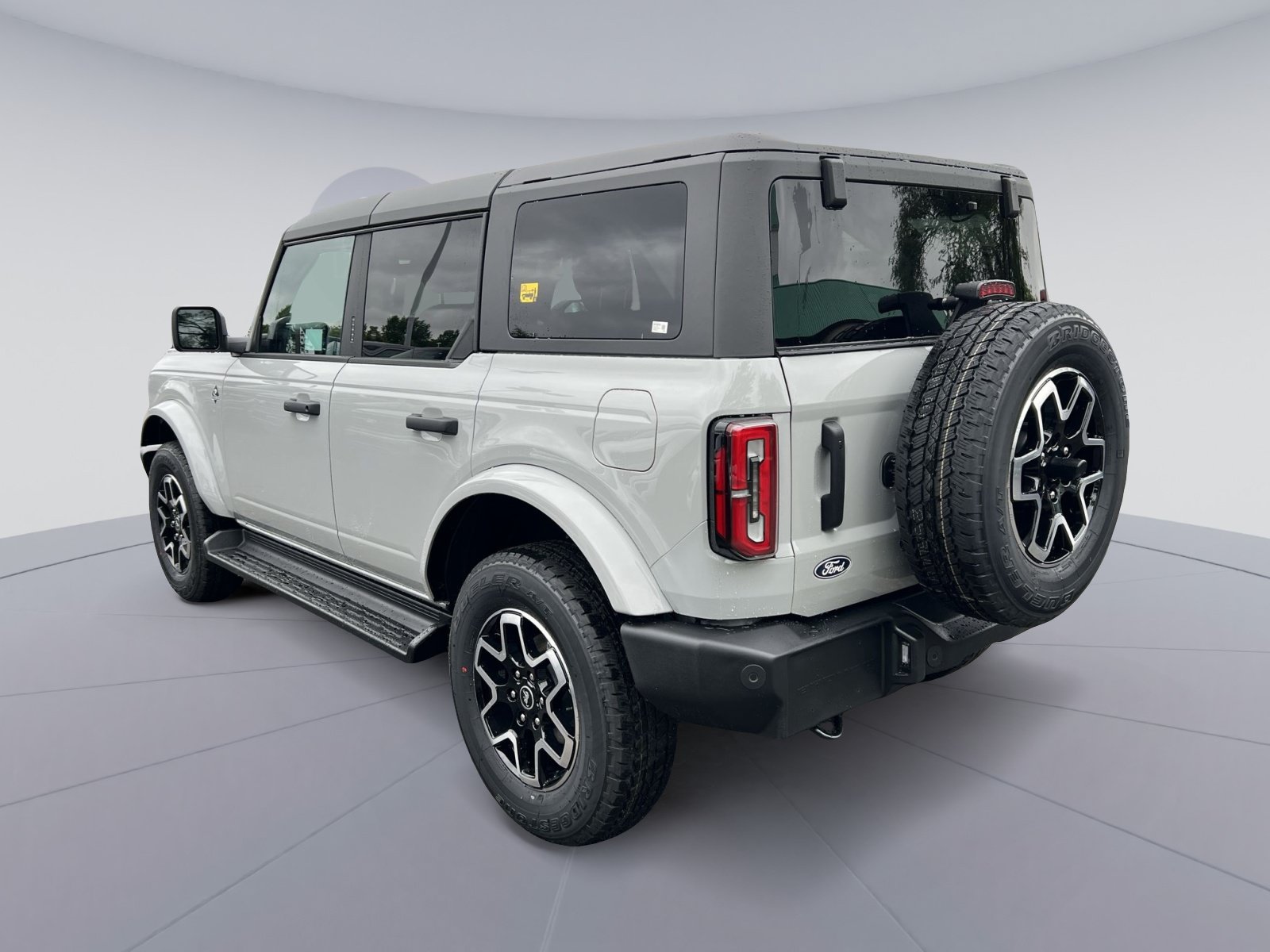 New 2026 Ford Bronco Outer Banks AWD/4WD image 8