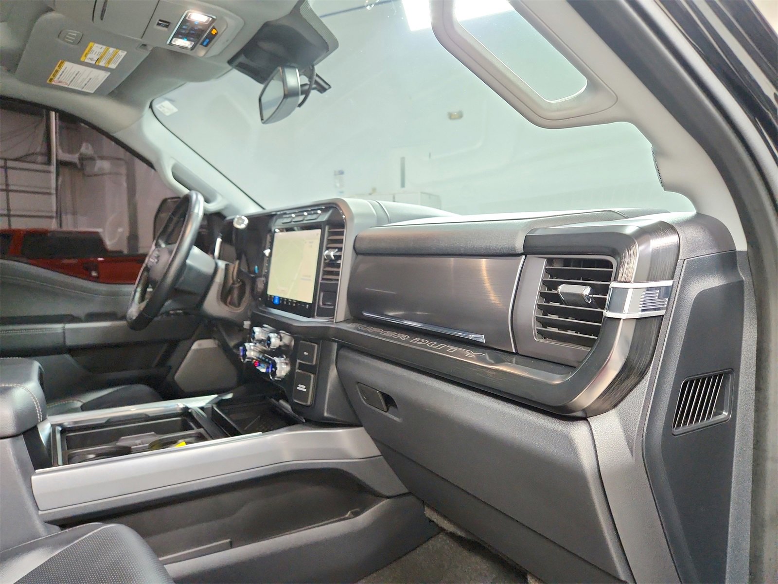 Used 2023 Ford F250 Lariat image 37