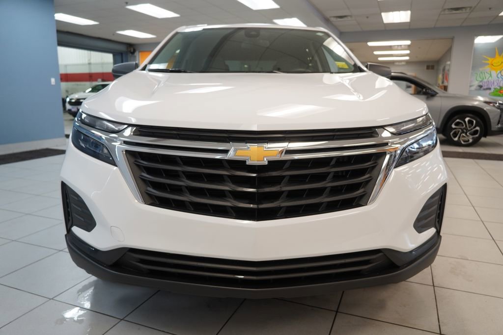 Used 2023 Chevrolet Equinox LS w/ LS Convenience Package image 13