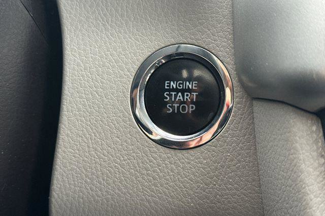 Used 2016 Toyota Highlander Limited image 28