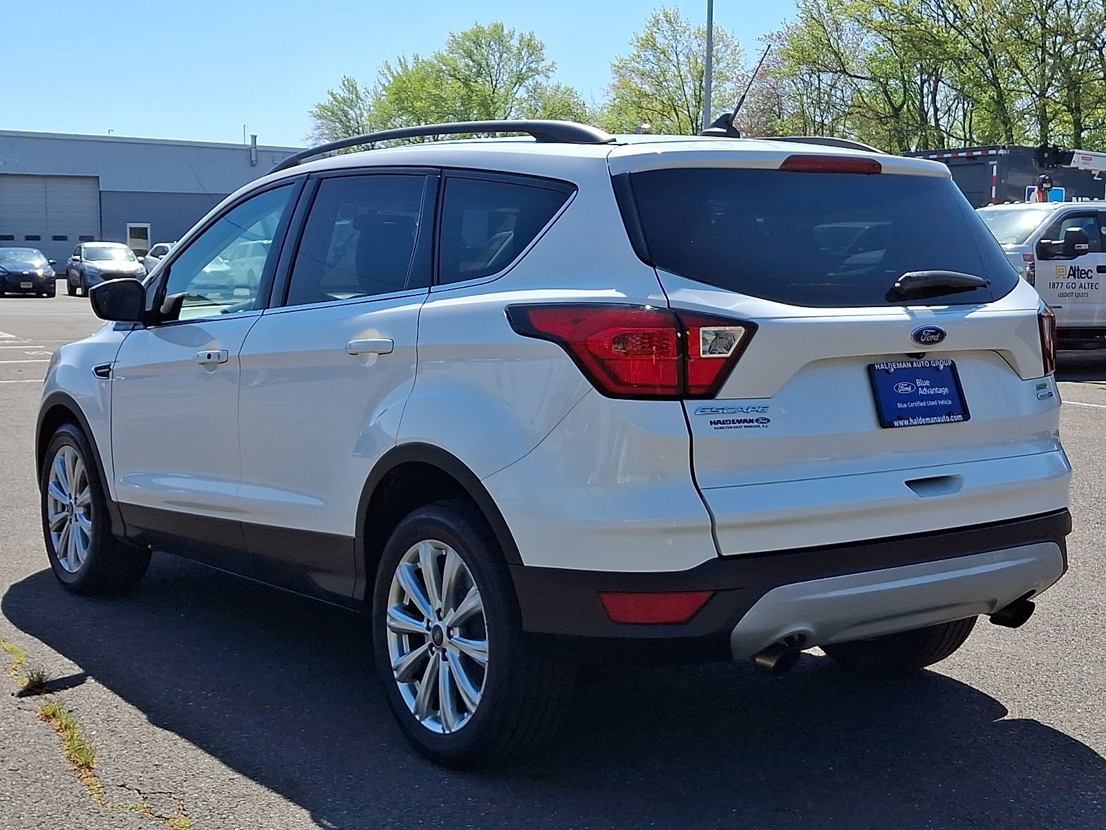 Used 2019 Ford Escape SEL AWD/4WD image 5