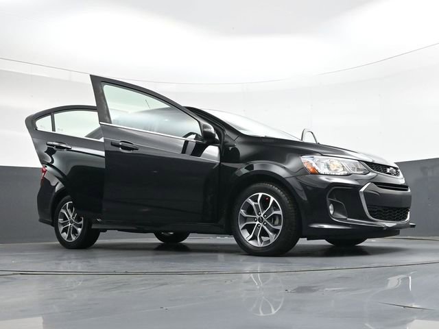 Used 2019 Chevrolet Sonic LT w/ Convenience Package image 46