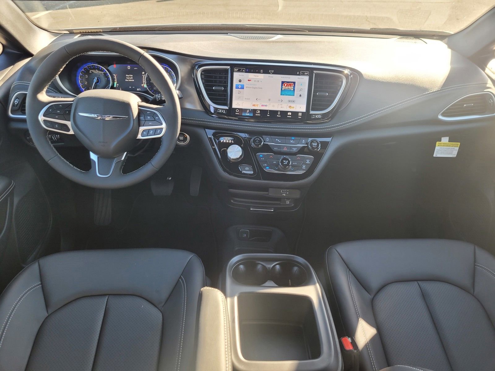 New 2026 Chrysler Pacifica Select FWD image 11