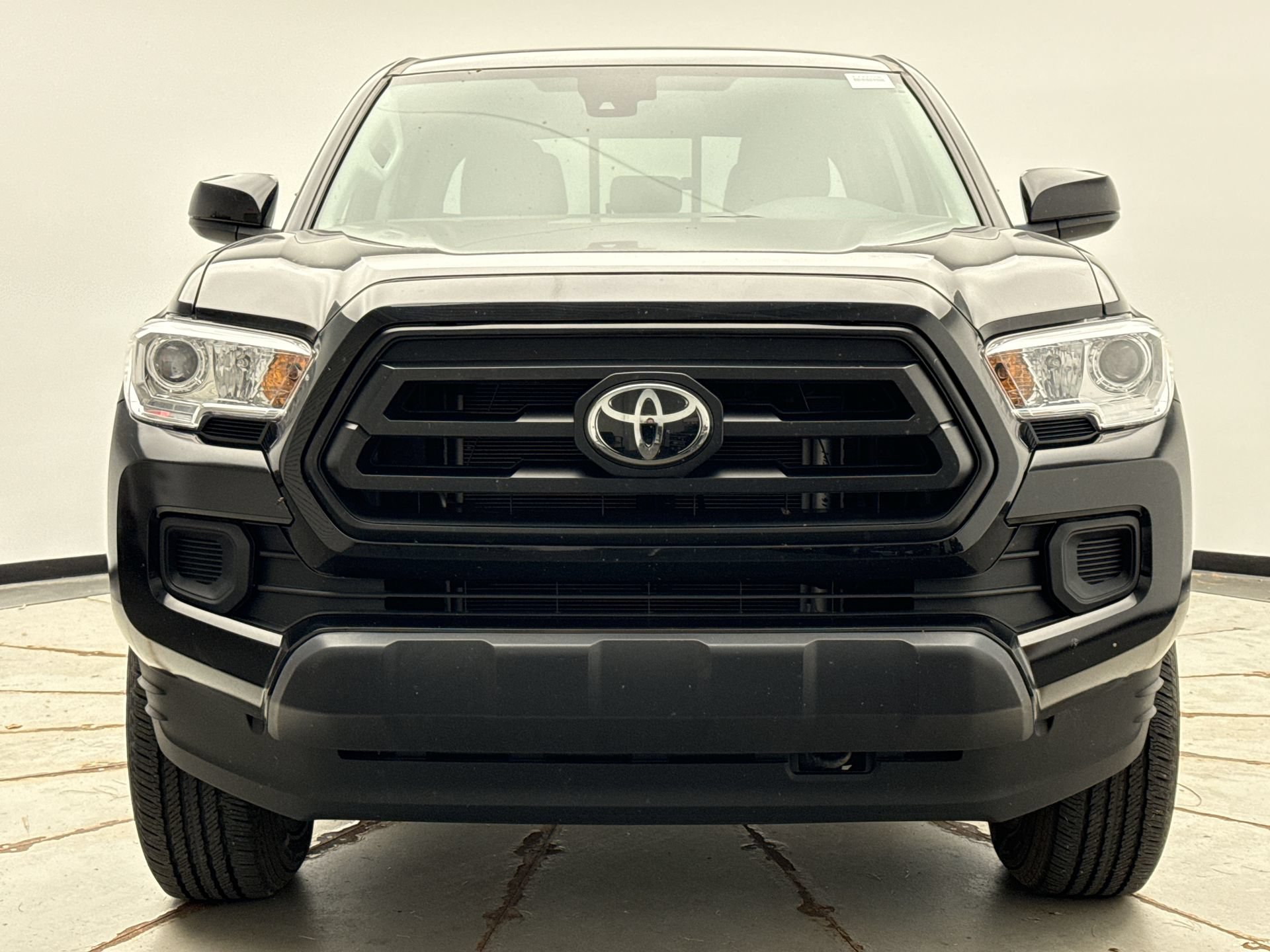 Used 2023 Toyota Tacoma SR AWD/4WD image 8