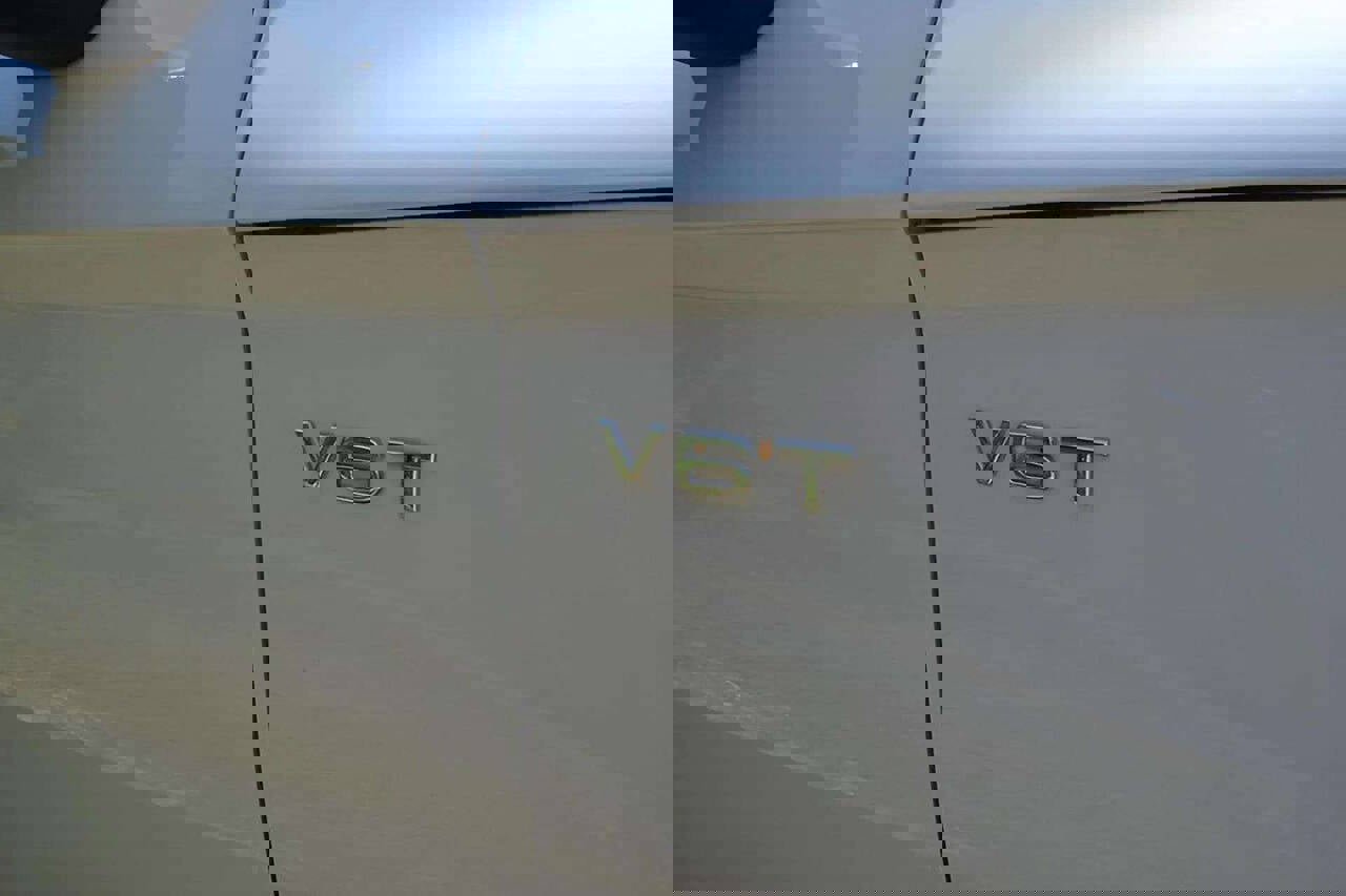 Used 2018 Audi SQ5 Premium Plus w/ Navigation Package image 38