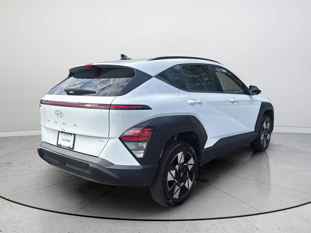 Used 2024 Hyundai Kona SEL AWD/4WD image 7