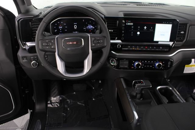 New 2026 GMC Sierra 1500 SLT image 11