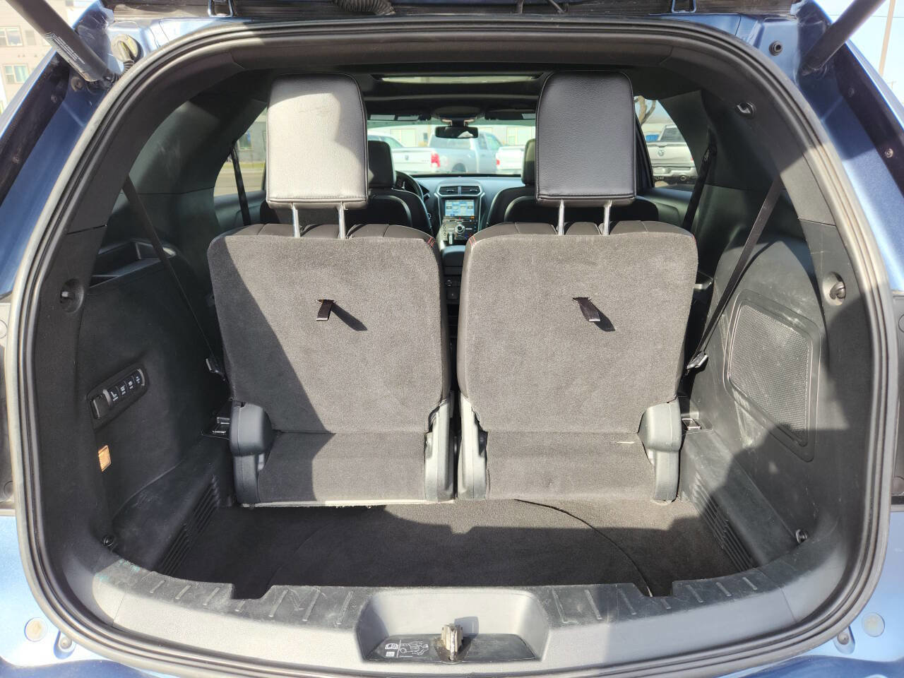 Used 2018 Ford Explorer Sport w/ Equipment Group 401A image 32
