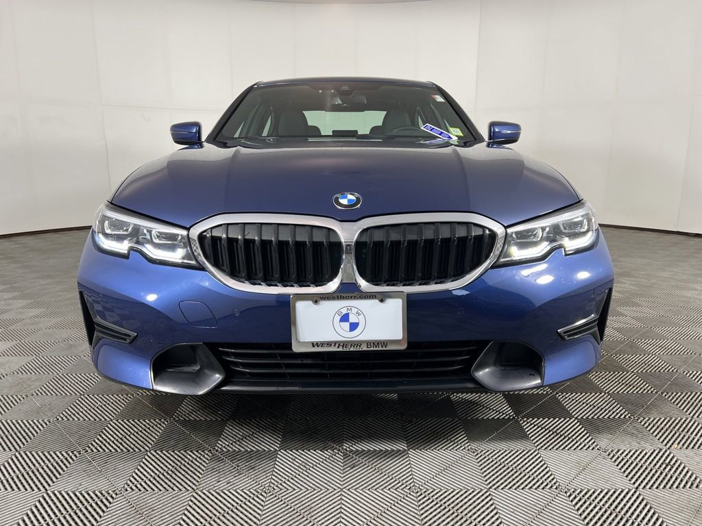 Used 2021 BMW 330i xDrive Sedan w/ Premium Package image 10