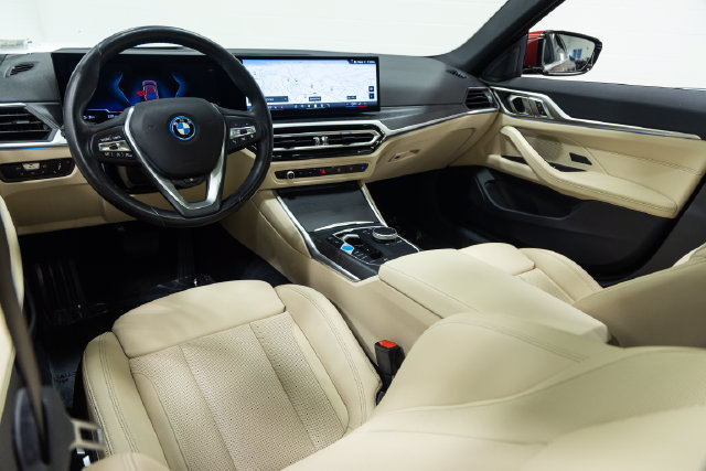Certified 2024 BMW i4 eDrive35 w/ Premium Package RWD image 17
