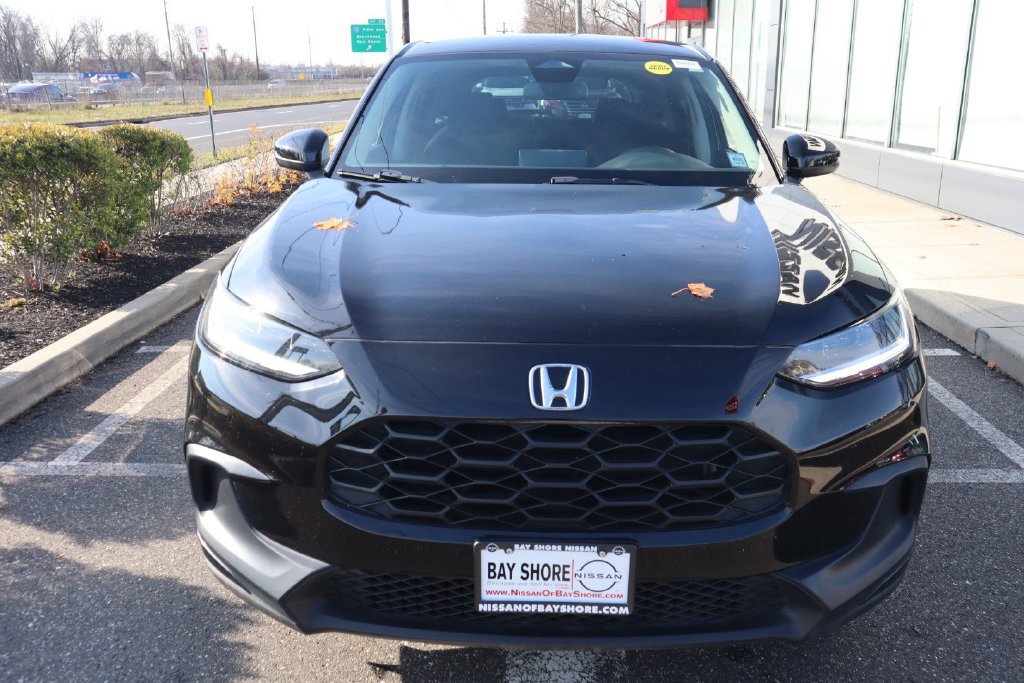 Used 2025 Honda HR-V LX image 5