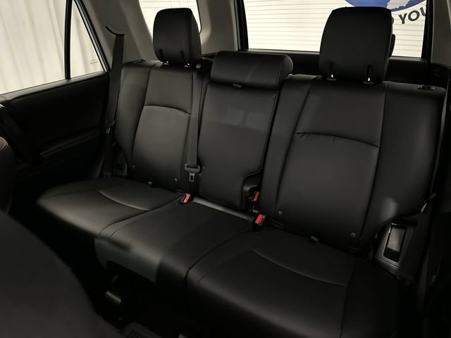 Used 2024 Toyota 4Runner TRD Off-Road Premium w/ Off Road Premium Plus Package AWD/4WD image 28