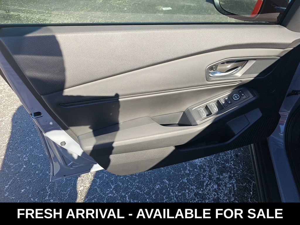 Used 2025 Honda Accord SE image 8