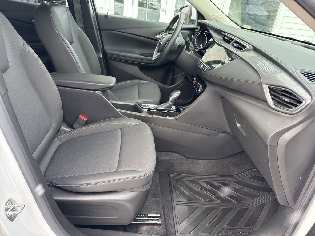 Certified 2022 Buick Encore GX Preferred w/ Cold Weather Comfort Package image 38