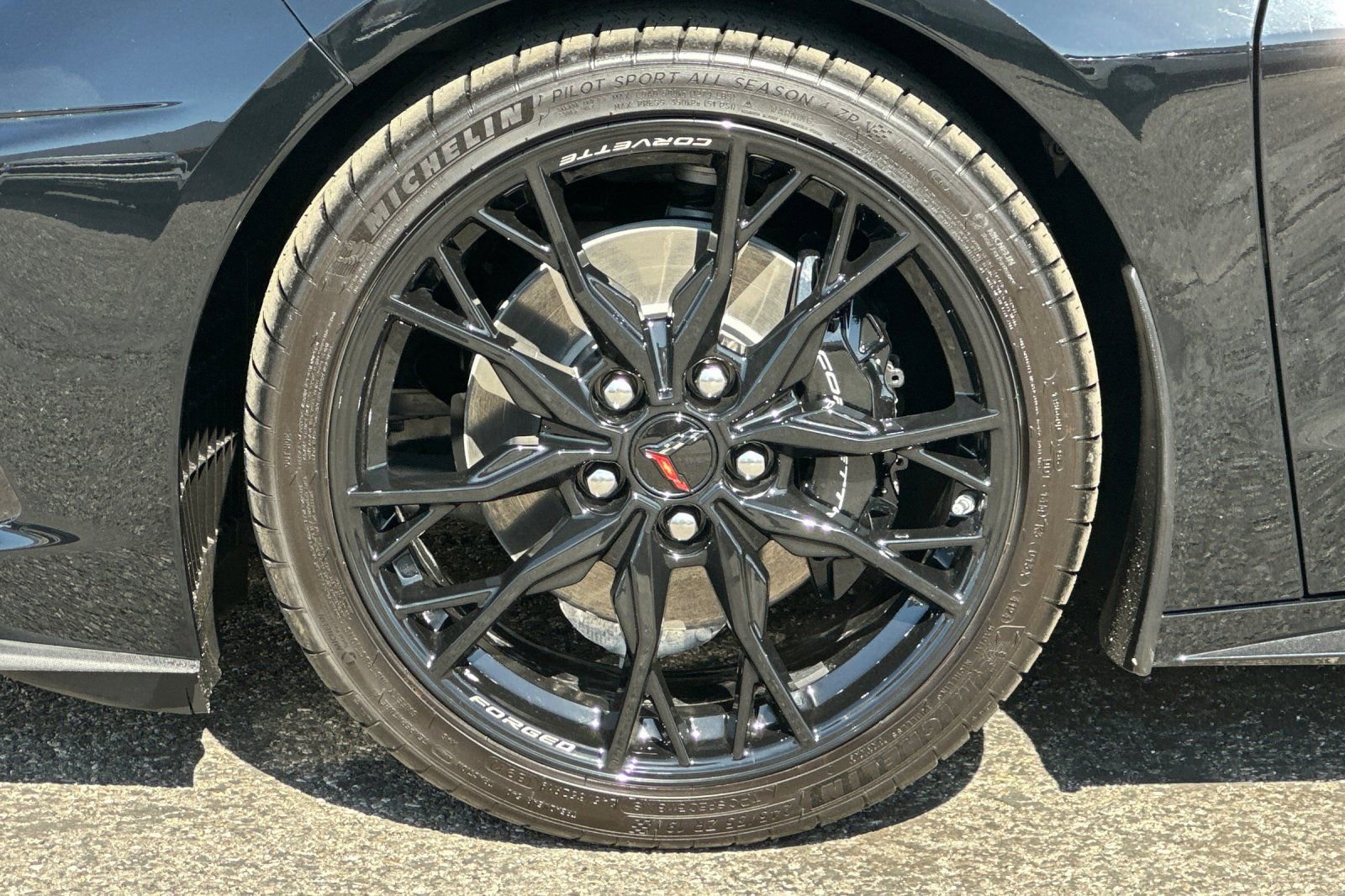 Certified 2025 Chevrolet Corvette Stingray Coupe w/ 1LT image 34