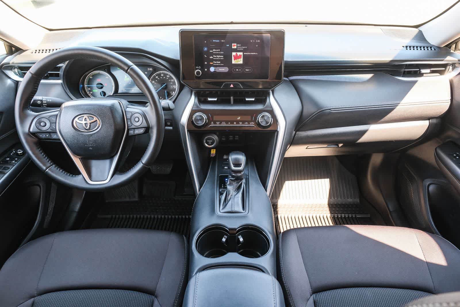 Certified 2024 Toyota Venza LE AWD/4WD image 14