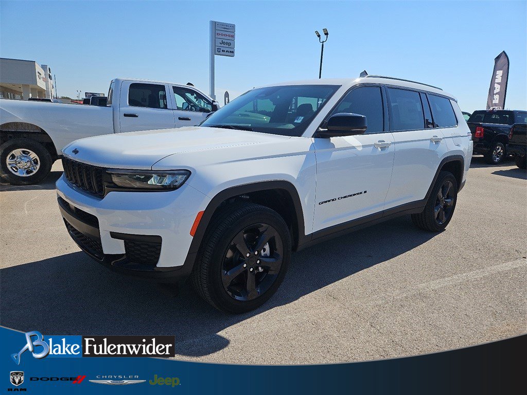 New 2025 Jeep Grand Cherokee L Altitude