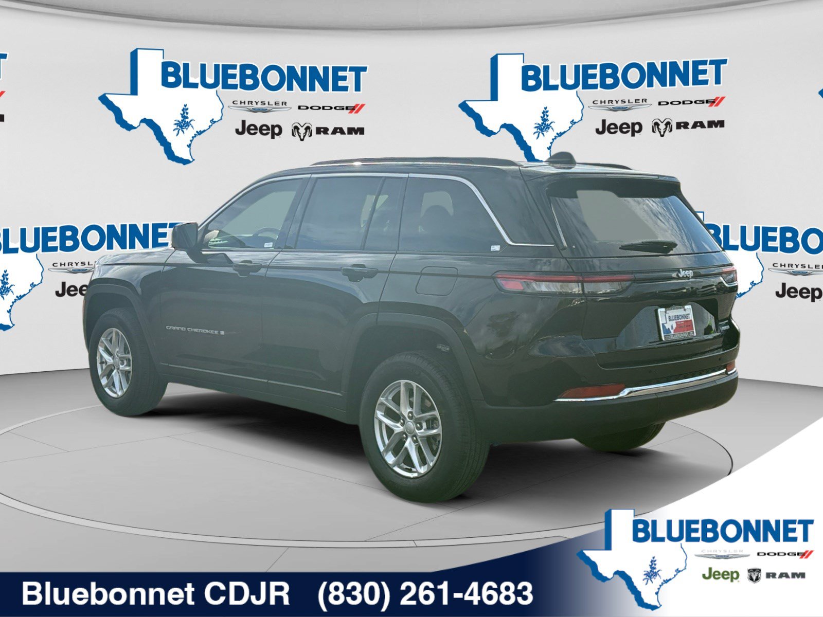 New 2026 Jeep Grand Cherokee Laredo X RWD image 7