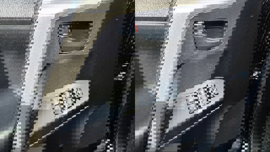 Used 2017 Toyota RAV4 LE w/ All Weather Liner Package image 11